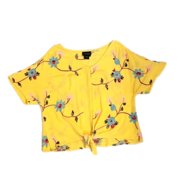 WOMENS LIV Los Angeles yellow floral boho embroidered tie button up top size M. - Picture 12 of 16